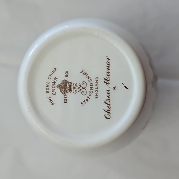 Gorgeous "Chelsea Manor" ginger jar by Crown Staffordshire - Picture 11 of 12